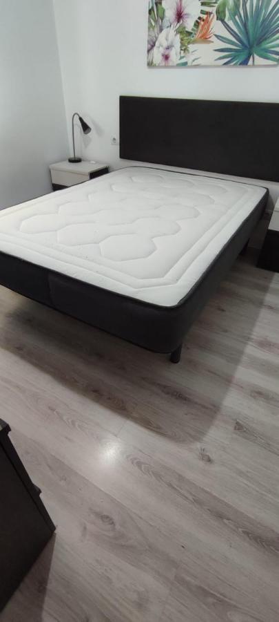 Apartamento Ciudad Lineal Reciente Reforma Apartamento *